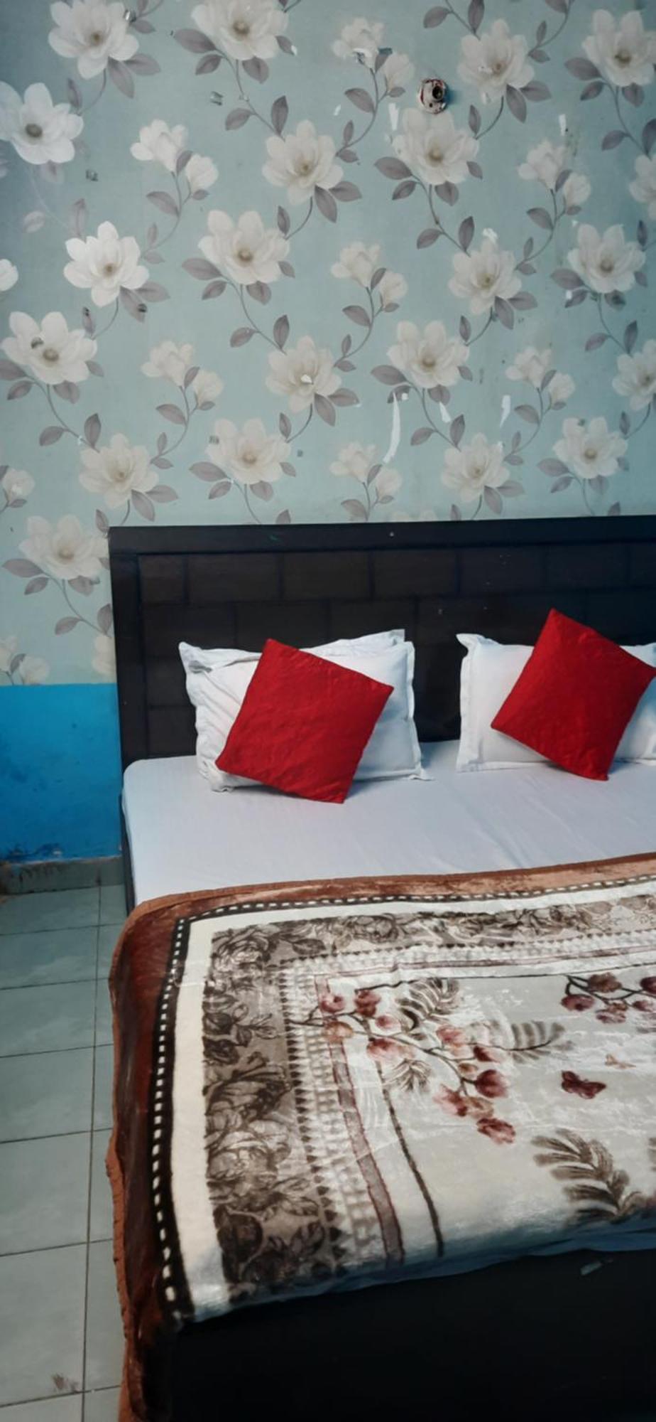 Hotel Golden Height Chandīgarh Zewnętrze zdjęcie